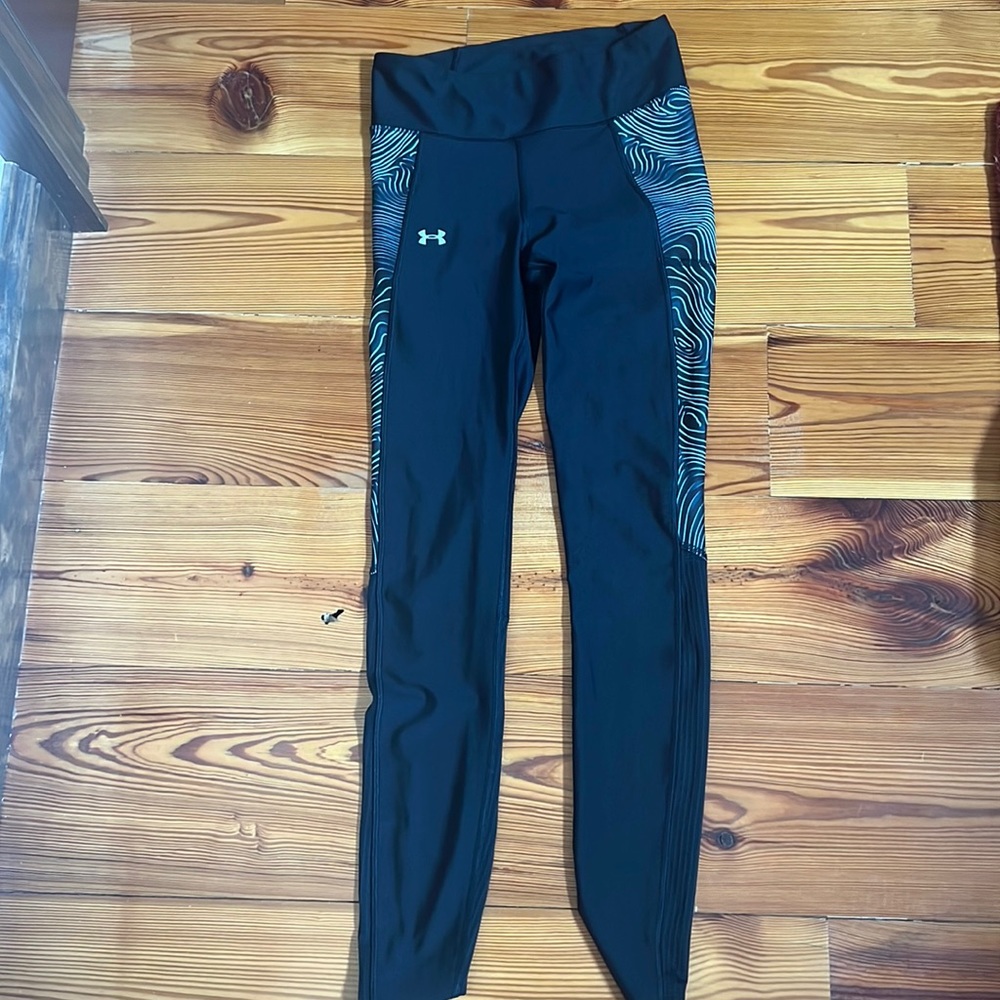 Under Armor workout tights - size small